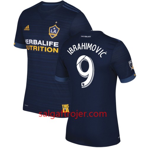 Los Angeles Galaxy Fodboldtrøjer Zlatan Ibrahimovic 9 Udebanesæt 2017/18 Kort ærmer Los Angeles Galaxy Fodboldtrøjer Zlatan Ibrahimovic 9 Udebanesæt 2017/18 Kort ærmer